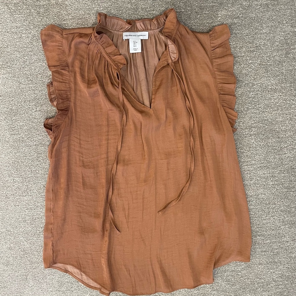 cupcakes & cashmere Rust Ruffled Blouse